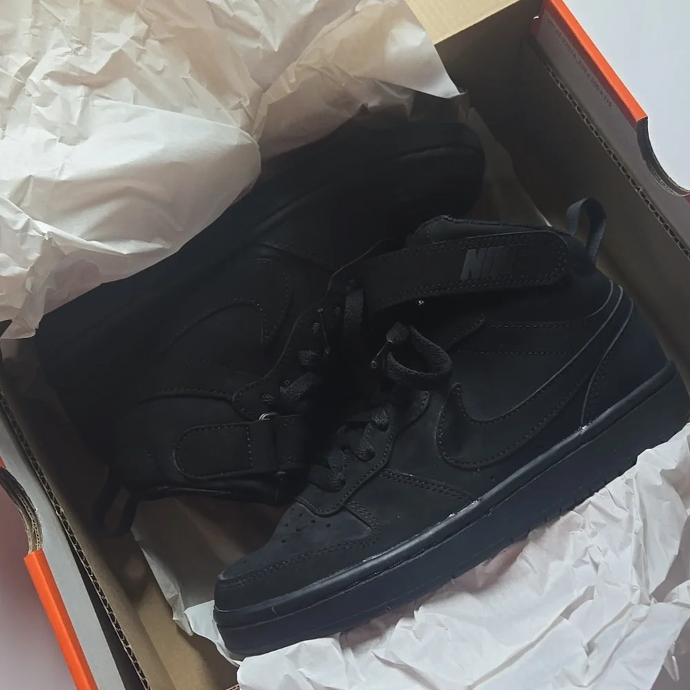 Youth Nike Court Borough Mid 2 Black Suede Hightop Sneaker-Size 4